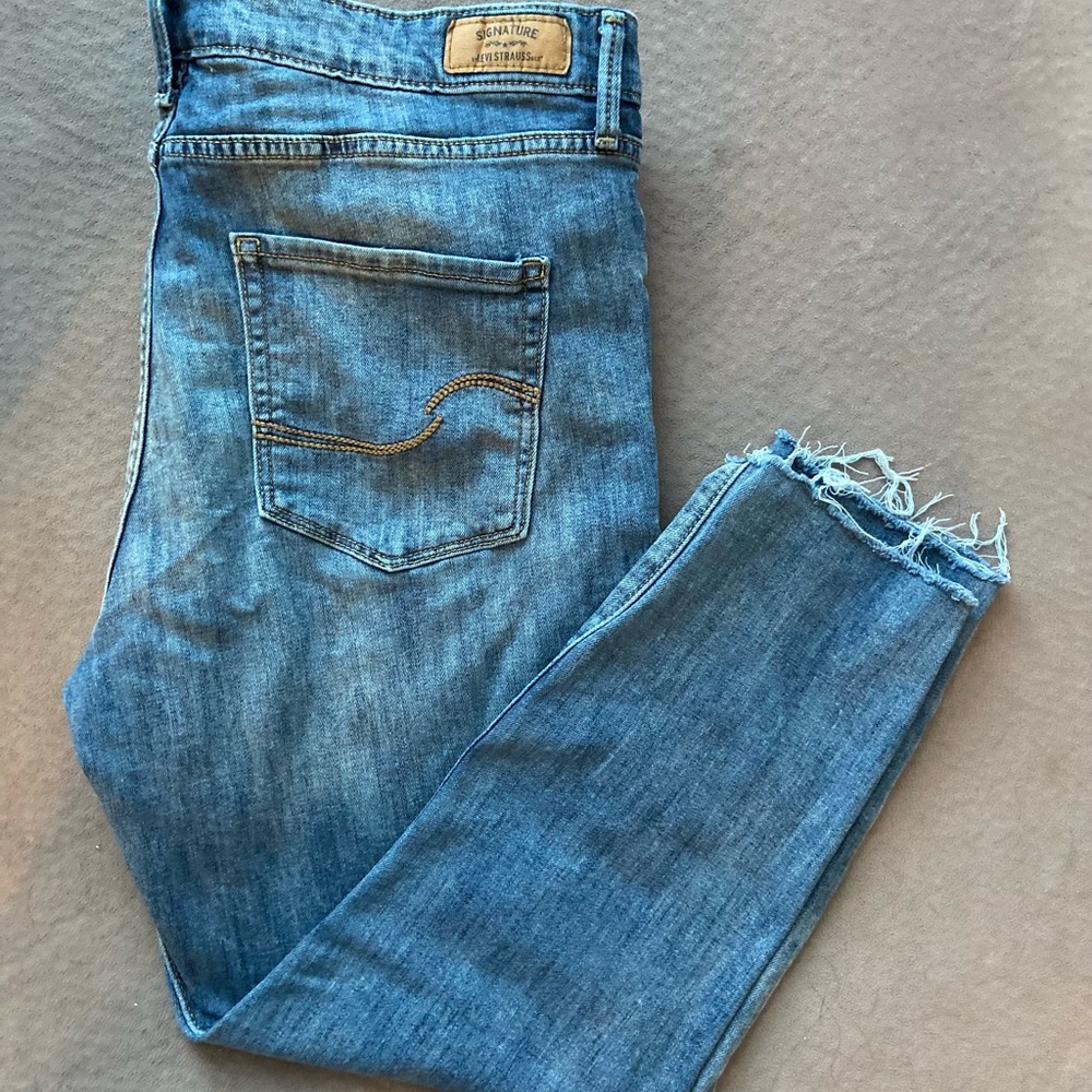 👖SIGNATURE HIGH-RISE SKINNY JEANS👖